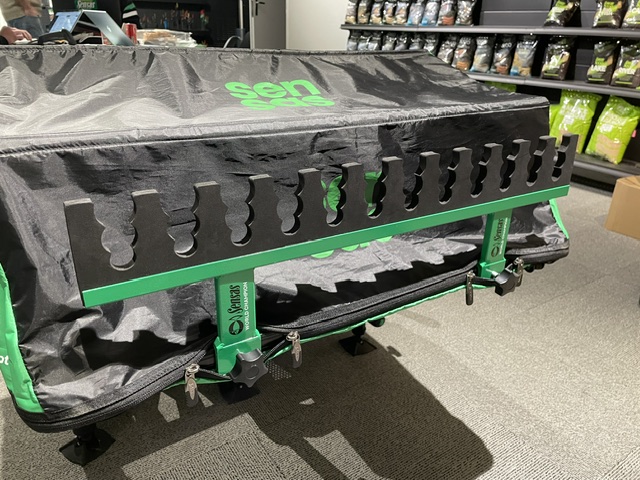 NOUVEAU SUPPORT KIT STATION SENSAS